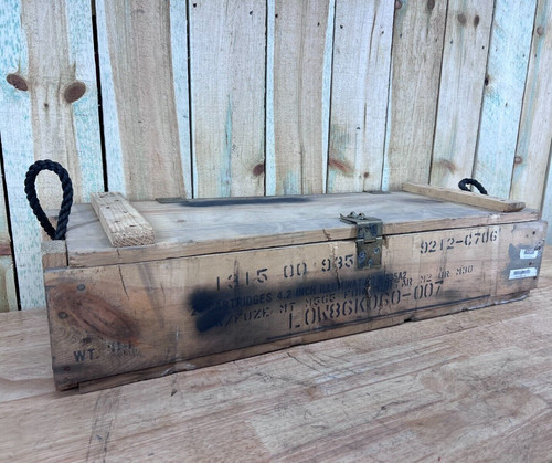 Wooden surplus ammo - wooden, m2